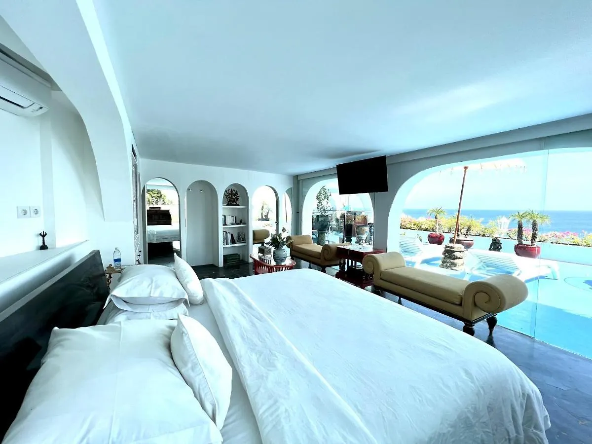 Morabito Art Cliff Villa Uluwatu