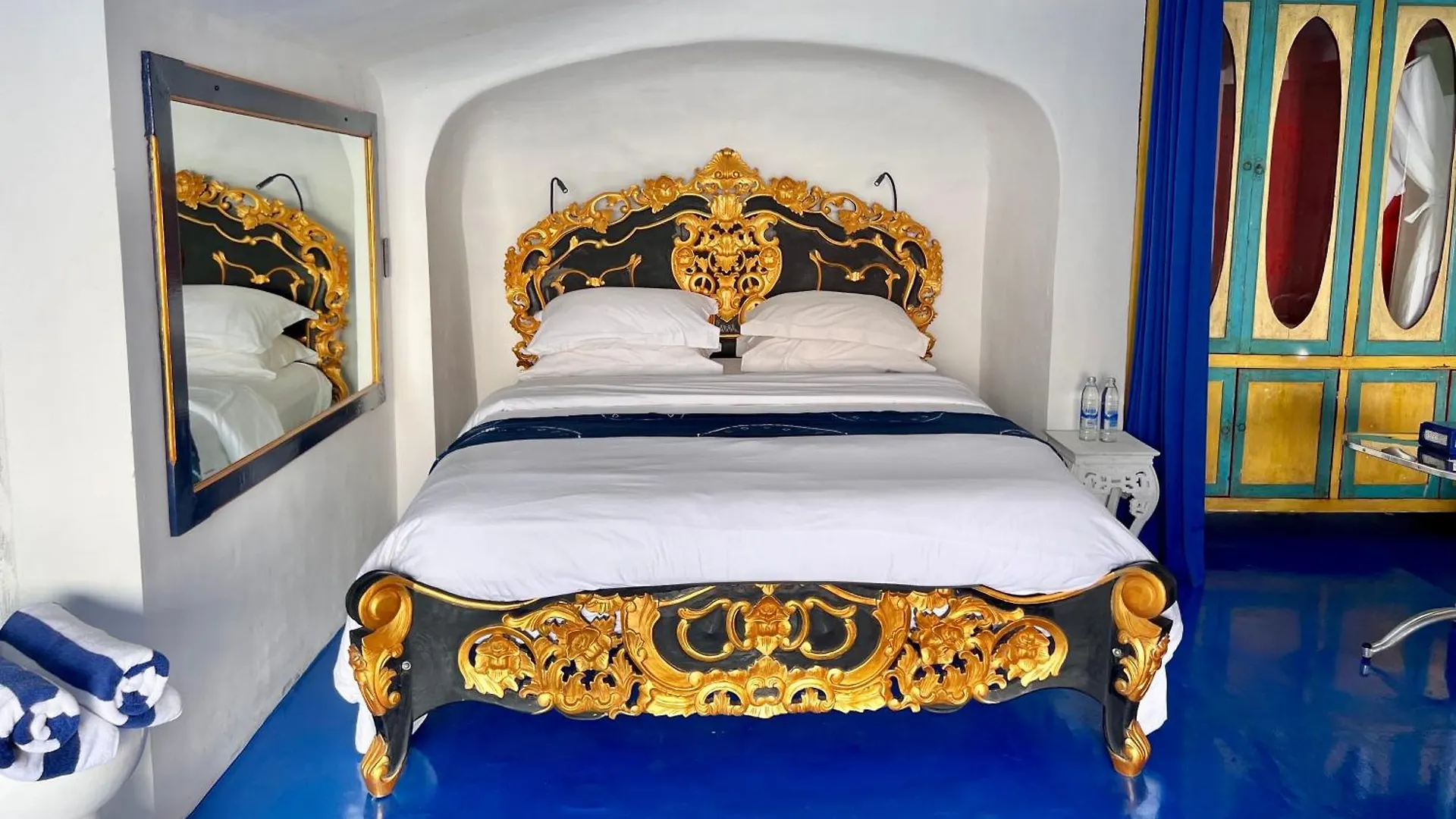 Morabito Art Cliff Villa Uluwatu  Indonesia