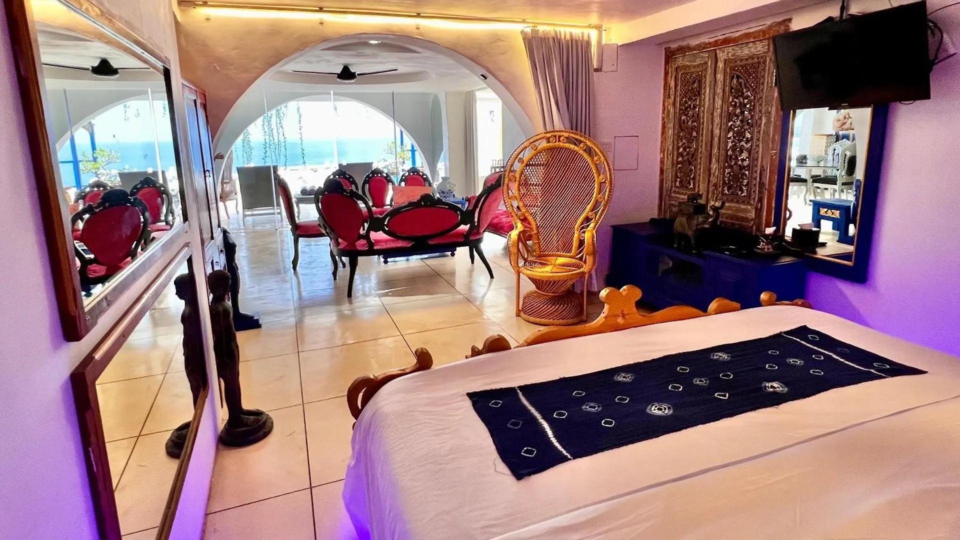 Morabito Art Cliff Villa Uluwatu  Uluwatu (Bali)