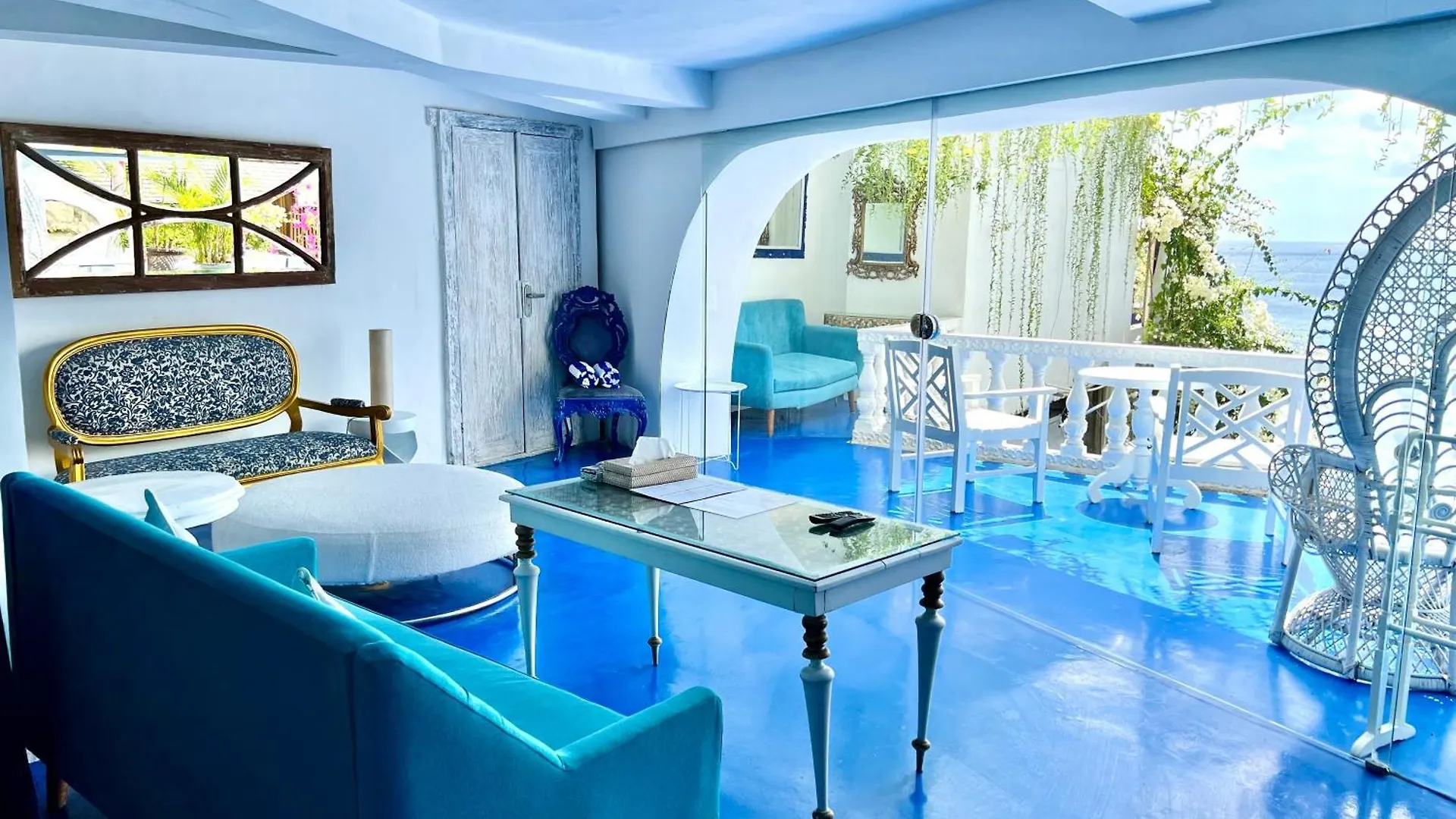 Morabito Art Cliff Villa Uluwatu  Indonesia