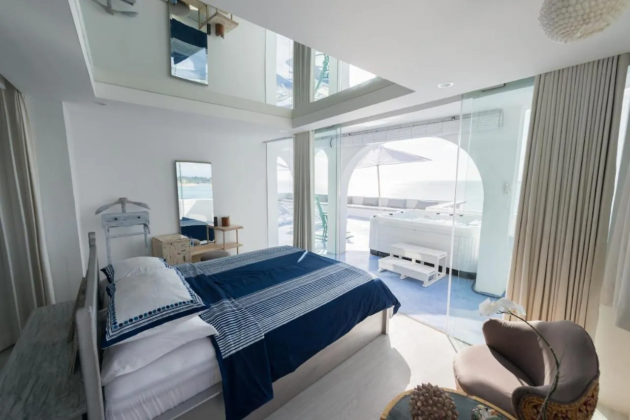 Morabito Art Cliff Villa Uluwatu